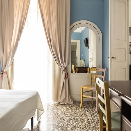 Palazzo Dante Bed & Breakfast Alliste Eksteriør bilde