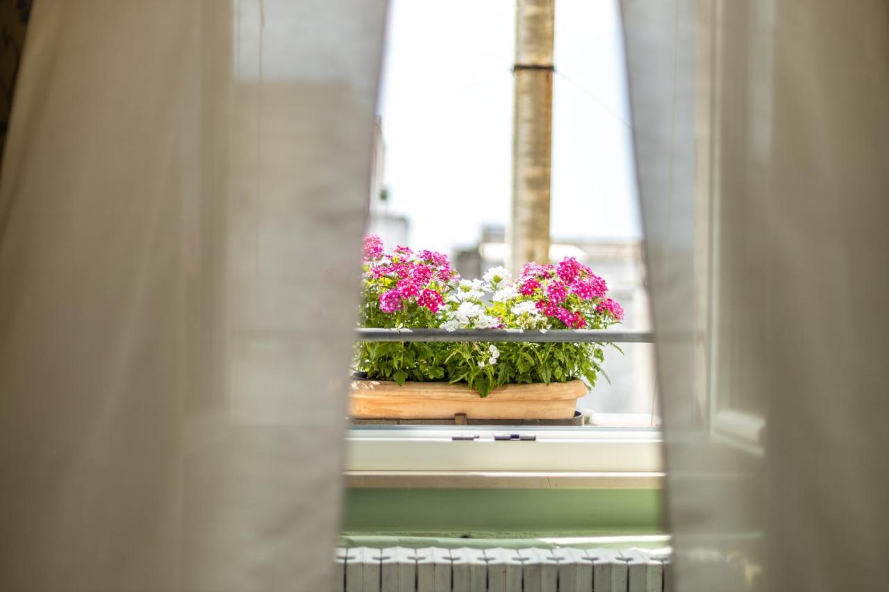 Palazzo Dante Bed & Breakfast Alliste Eksteriør bilde