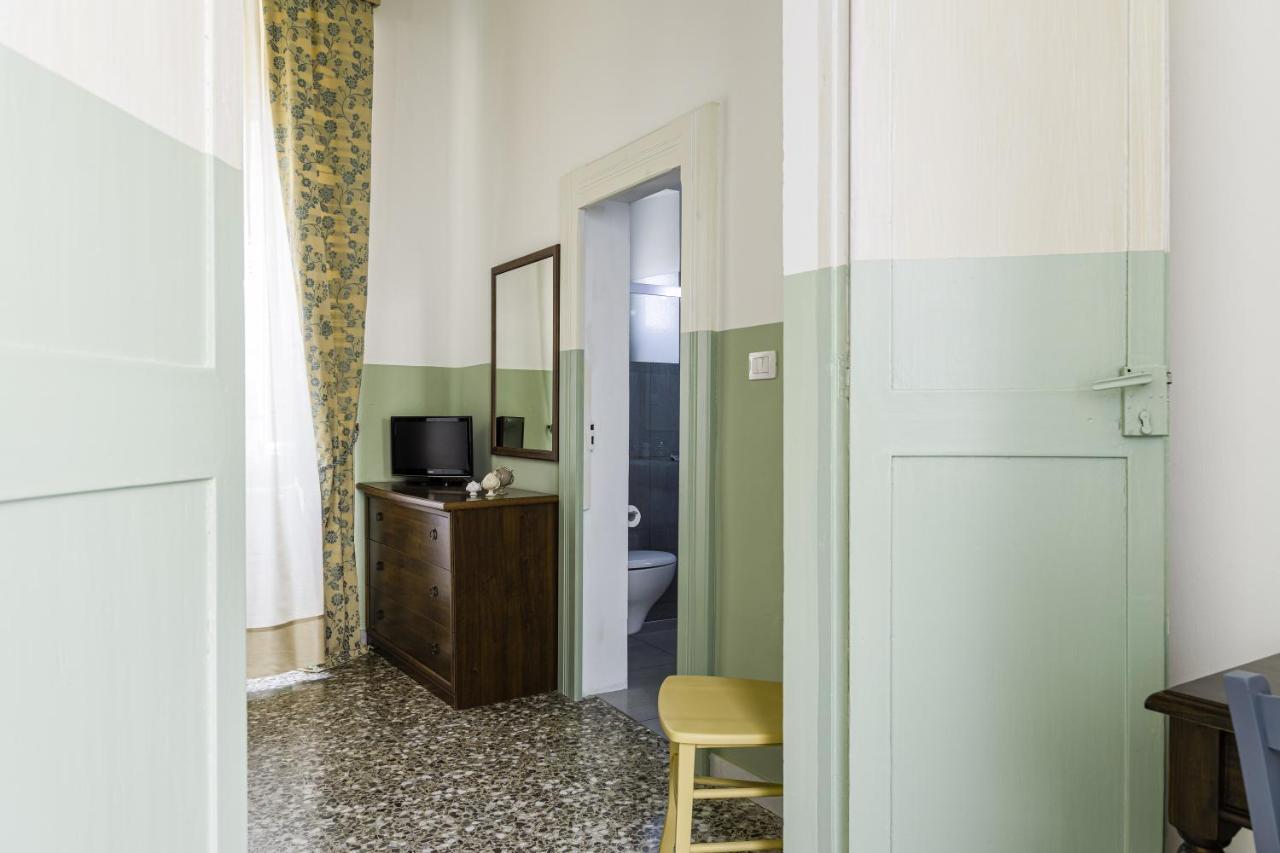 Palazzo Dante Bed & Breakfast Alliste Eksteriør bilde