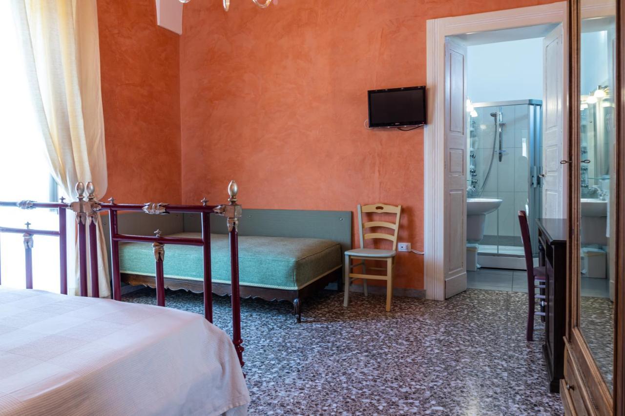 Palazzo Dante Bed & Breakfast Alliste Eksteriør bilde