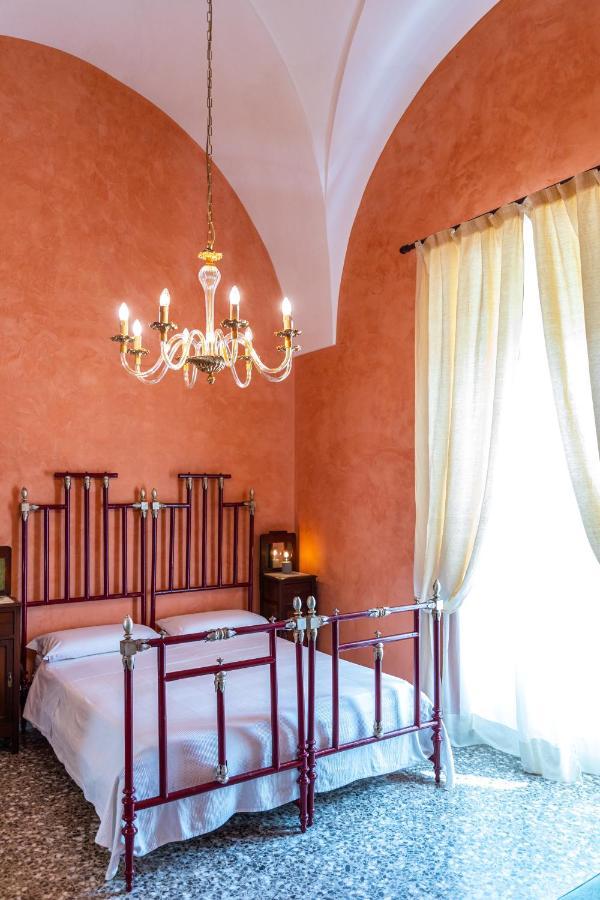 Palazzo Dante Bed & Breakfast Alliste Eksteriør bilde